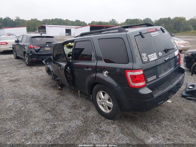 46256307 :رقم المزاد ، 1FMCU93128KC45209 vin ، 2008 Ford Escape Xlt مزاد بيع