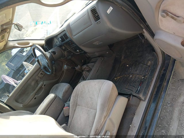 2002 Toyota Tacoma Base V6 მანქანა იყიდება აუქციონზე, vin: 5TEWN72N22Z113030, აუქციონის ნომერი: 46256477