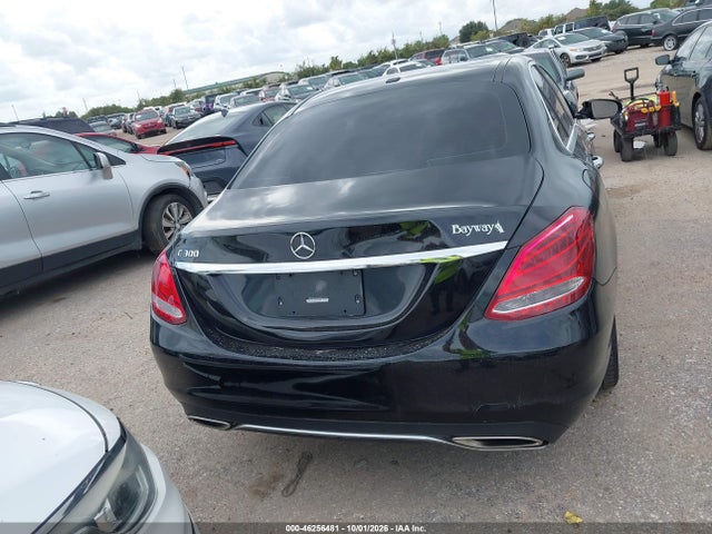 2016 Mercedes-benz C 300 მანქანა იყიდება აუქციონზე, vin: 55SWF4JB9GU167970, აუქციონის ნომერი: 46256481