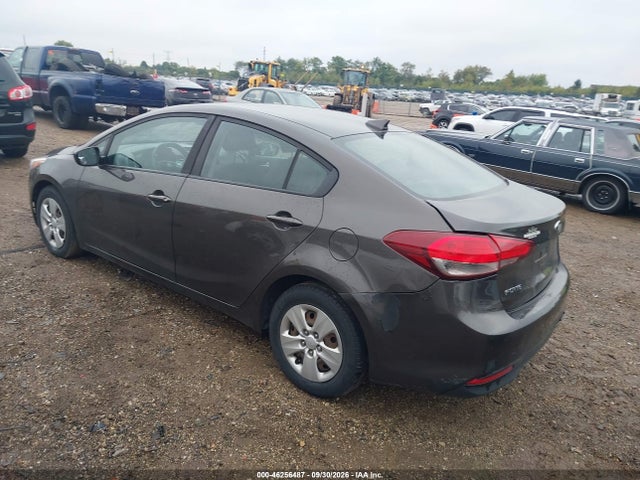 Продажа на аукционе авто 2018 Kia Forte Lx, vin: 3KPFL4A74JE164221, номер лота: 46256487