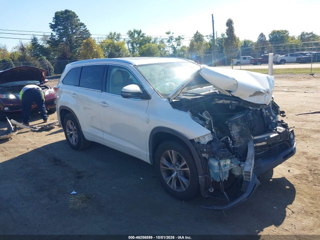 46256599 :رقم المزاد ، 5TDKKRFH5FS069325 vin ، 2015 Toyota Highlander Xle V6 مزاد بيع