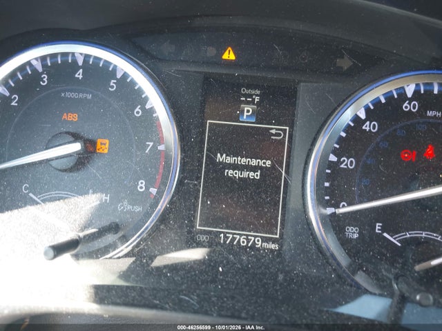 46256599 :رقم المزاد ، 5TDKKRFH5FS069325 vin ، 2015 Toyota Highlander Xle V6 مزاد بيع