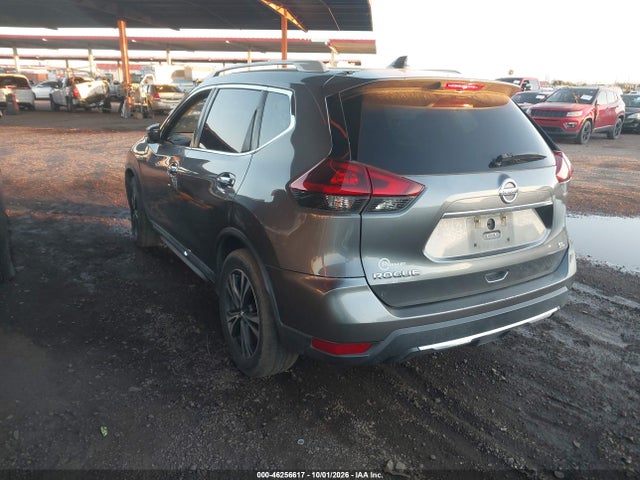 2018 Nissan Rogue Sl მანქანა იყიდება აუქციონზე, vin: 5N1AT2MT0JC810137, აუქციონის ნომერი: 46256617
