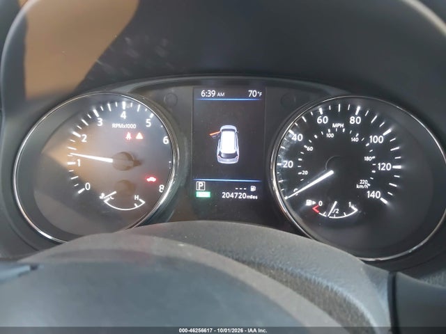 2018 Nissan Rogue Sl მანქანა იყიდება აუქციონზე, vin: 5N1AT2MT0JC810137, აუქციონის ნომერი: 46256617