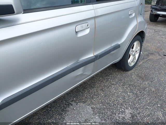 46256796 :رقم المزاد ، KNDJT2A29A7166677 vin ، 2010 Kia Soul + مزاد بيع
