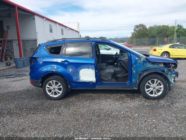 2018 Ford Escape Se მანქანა იყიდება აუქციონზე, vin: 1FMCU9GD9JUA65837, აუქციონის ნომერი: 46256847