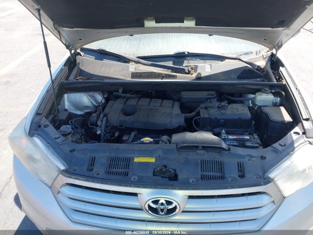 46256849 :رقم المزاد ، 5TDZA3EH6BS022044 vin ، 2011 Toyota Highlander Se مزاد بيع
