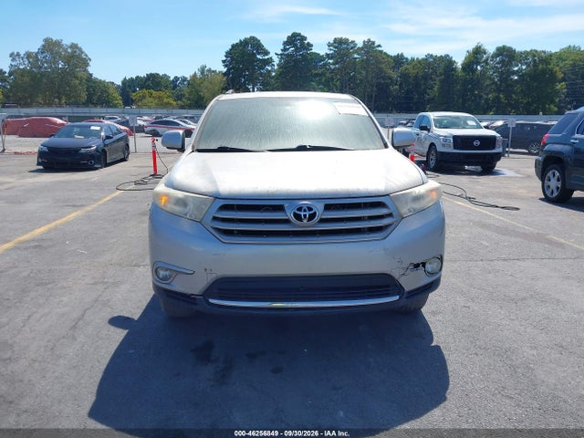 46256849 :رقم المزاد ، 5TDZA3EH6BS022044 vin ، 2011 Toyota Highlander Se مزاد بيع