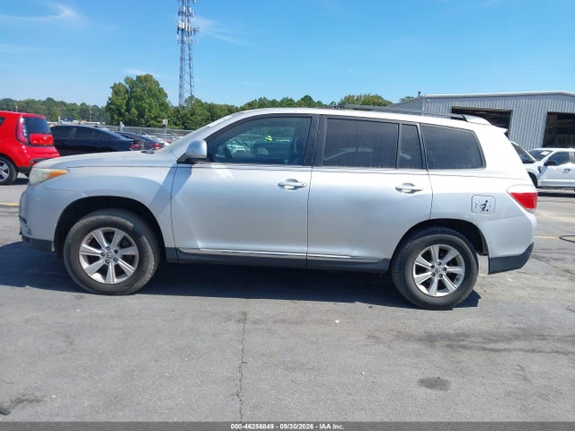 46256849 :رقم المزاد ، 5TDZA3EH6BS022044 vin ، 2011 Toyota Highlander Se مزاد بيع