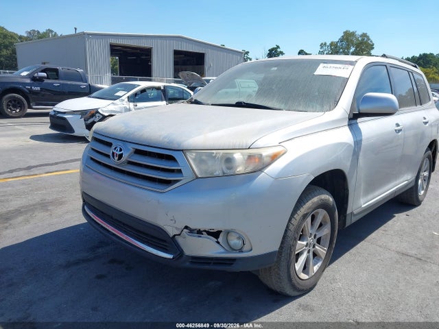 46256849 :رقم المزاد ، 5TDZA3EH6BS022044 vin ، 2011 Toyota Highlander Se مزاد بيع