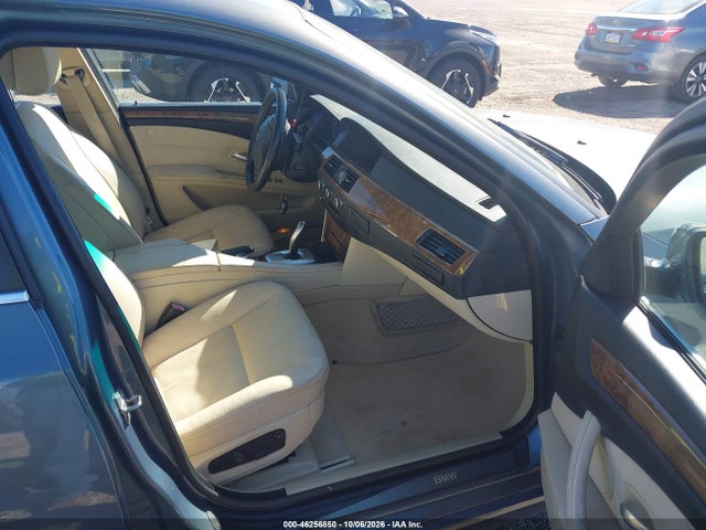 2010 Bmw 528i Xdrive მანქანა იყიდება აუქციონზე, vin: WBANV1C53AC445382, აუქციონის ნომერი: 46256850