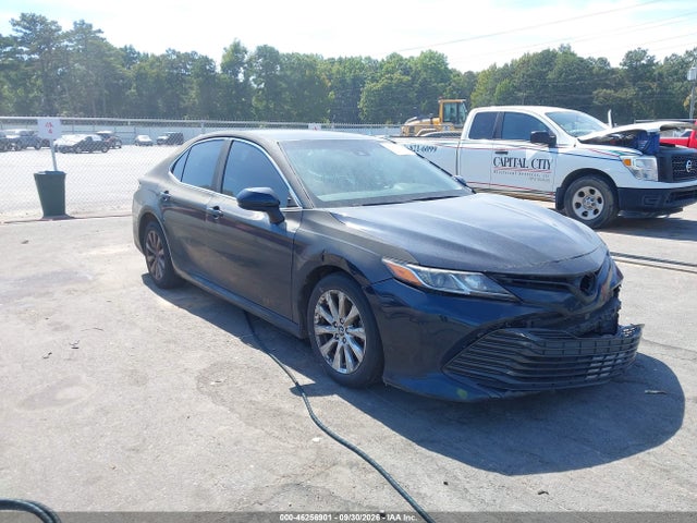 Продаж на аукціоні авто 2018 Toyota Camry Le, vin: 4T1B11HK6JU537852, номер лоту: 46256901