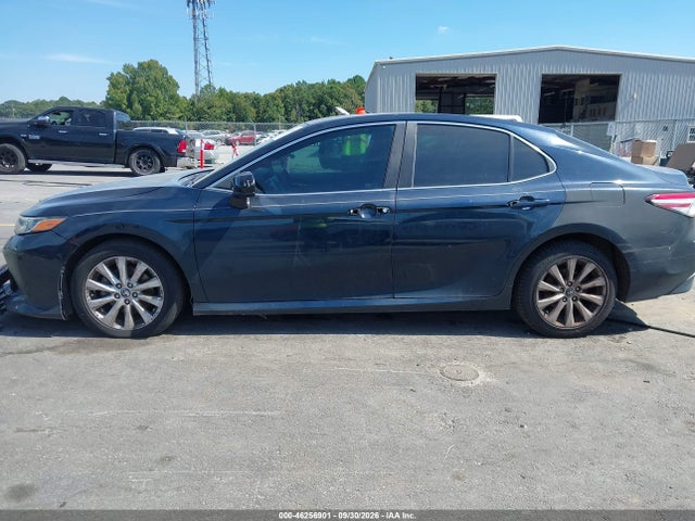 Продаж на аукціоні авто 2018 Toyota Camry Le, vin: 4T1B11HK6JU537852, номер лоту: 46256901