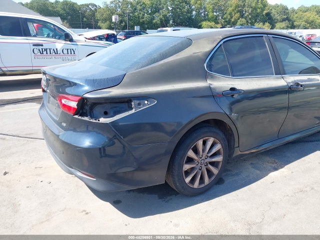 Продаж на аукціоні авто 2018 Toyota Camry Le, vin: 4T1B11HK6JU537852, номер лоту: 46256901