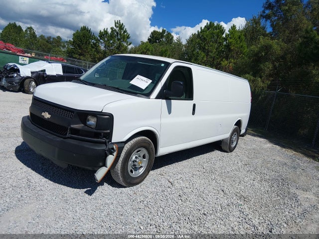 46256930 :رقم المزاد ، 1GCWGGCA8B1126851 vin ، 2011 Chevrolet Express 2500 Work Van مزاد بيع