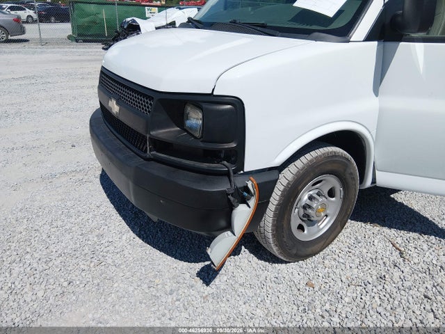 46256930 :رقم المزاد ، 1GCWGGCA8B1126851 vin ، 2011 Chevrolet Express 2500 Work Van مزاد بيع
