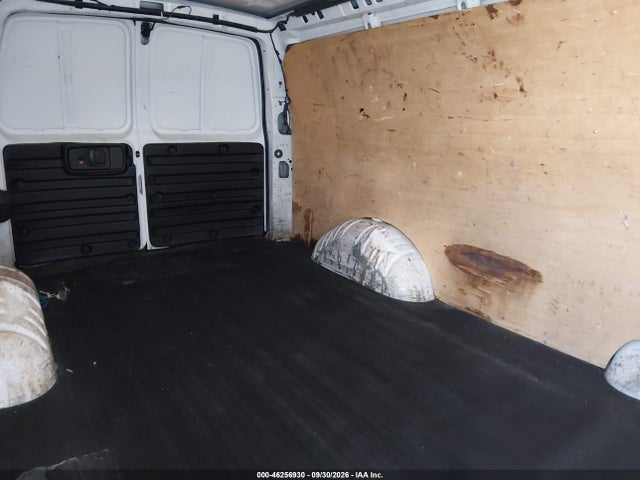 46256930 :رقم المزاد ، 1GCWGGCA8B1126851 vin ، 2011 Chevrolet Express 2500 Work Van مزاد بيع