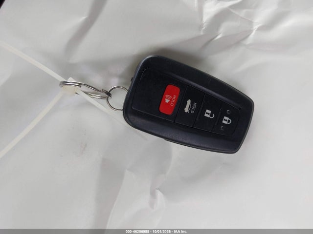 2020 Toyota Corolla Hybrid Le მანქანა იყიდება აუქციონზე, vin: JTDEBRBE3LJ016480, აუქციონის ნომერი: 46256998
