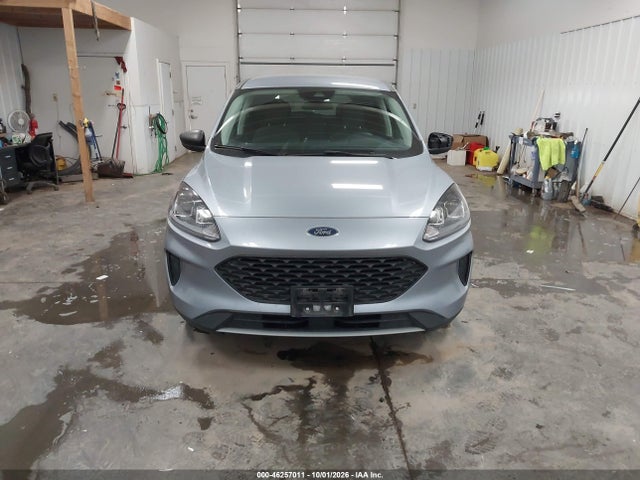 Продажа на аукционе авто 2022 Ford Escape S, vin: 1FMCU9F65NUA92025, номер лота: 46257011