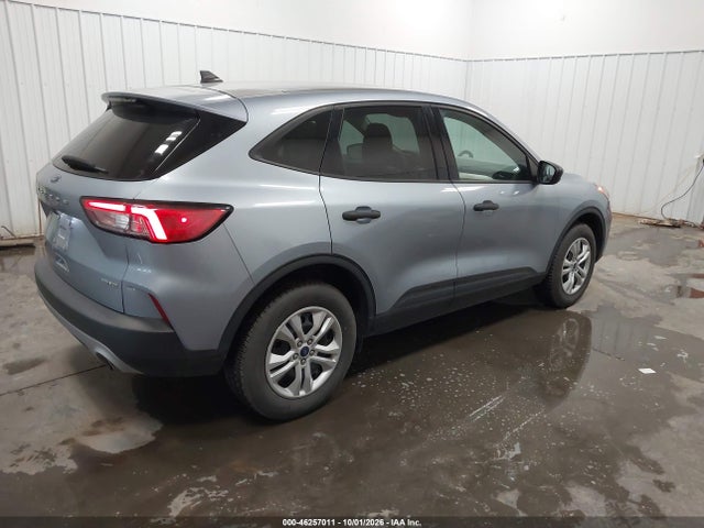 Продажа на аукционе авто 2022 Ford Escape S, vin: 1FMCU9F65NUA92025, номер лота: 46257011