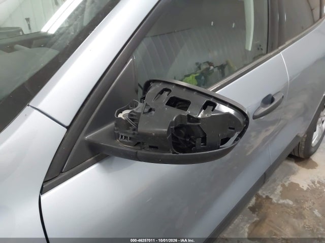 Продажа на аукционе авто 2022 Ford Escape S, vin: 1FMCU9F65NUA92025, номер лота: 46257011