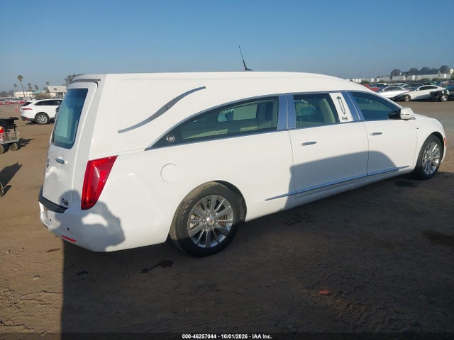 2014 Cadillac Xts B9q Coachbuilder Funeral Coach მანქანა იყიდება აუქციონზე, vin: 2GEXG7U38E9500337, აუქციონის ნომერი: 46257044