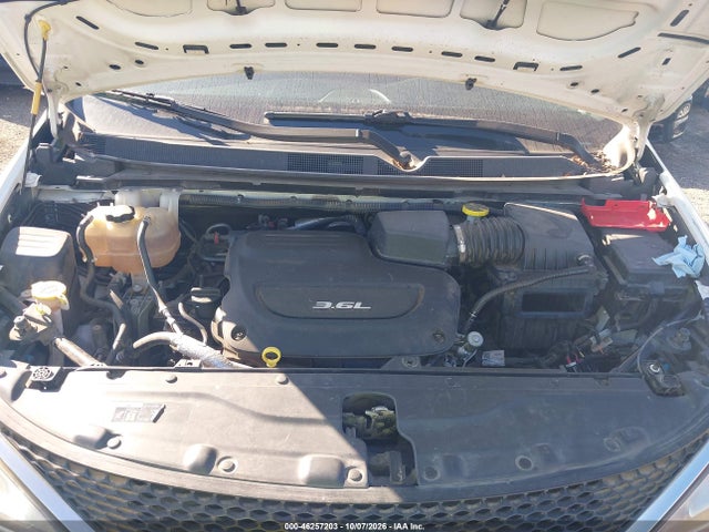 2018 Chrysler Pacifica Touring L მანქანა იყიდება აუქციონზე, vin: 2C4RC1BG5JR234706, აუქციონის ნომერი: 46257203