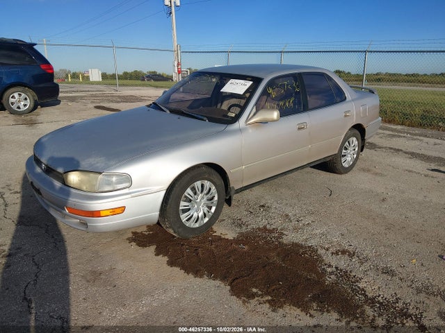 1994 Toyota Camry Le მანქანა იყიდება აუქციონზე, vin: 4T1GK12E2RU855470, აუქციონის ნომერი: 46257336
