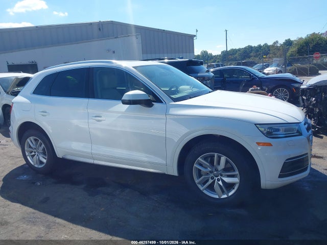 Aukcja sprzedaży 2020 Audi Q5 Premium 45 Tfsi Quattro S Tronic/titanium Premium 45 Tfsi Quattro S Tronic, vin: WA1ANAFY1L2009219, numer aukcji: 46257499
