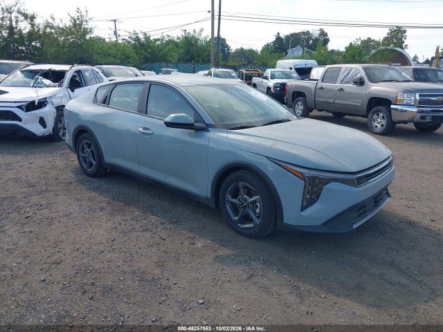 2025 Kia K4 Lxs მანქანა იყიდება აუქციონზე, vin: 3KPFT4DE4SE221688, აუქციონის ნომერი: 46257553