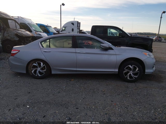 Продаж на аукціоні авто 2017 Honda Accord Lx, vin: 1HGCR2F38HA019175, номер лоту: 46257608