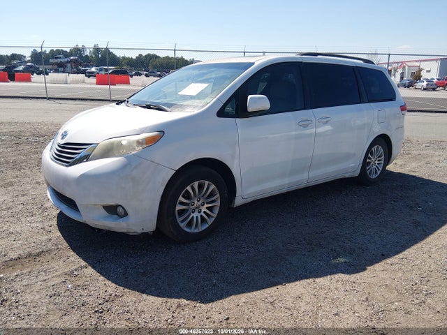 46257623 :رقم المزاد ، 5TDYK3DC1BS154509 vin ، 2011 Toyota Sienna Xle V6 مزاد بيع