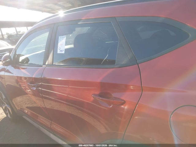 2017 Hyundai Tucson Value მანქანა იყიდება აუქციონზე, vin: KM8J33A20HU556337, აუქციონის ნომერი: 46257663