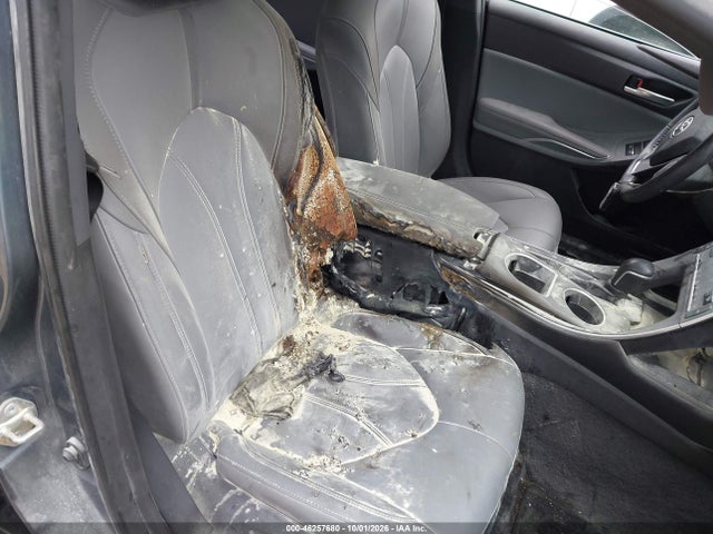 46257680 :رقم المزاد ، 4T1A21FB4LU012884 vin ، 2020 Toyota Avalon Hybrid Xle مزاد بيع