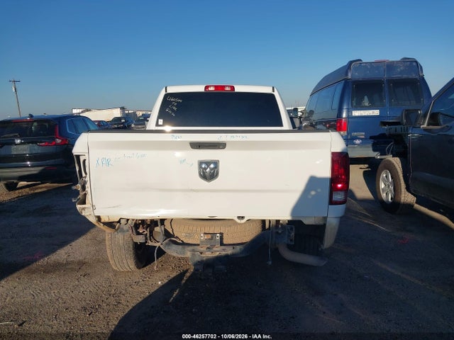 2018 Ram 1500 Express  4x2 6'4 Box მანქანა იყიდება აუქციონზე, vin: 3C6JR6AG9JG154395, აუქციონის ნომერი: 46257702