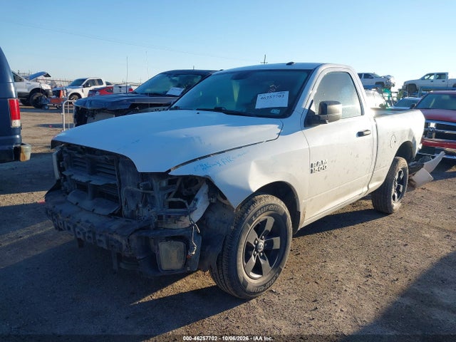2018 Ram 1500 Express  4x2 6'4 Box მანქანა იყიდება აუქციონზე, vin: 3C6JR6AG9JG154395, აუქციონის ნომერი: 46257702
