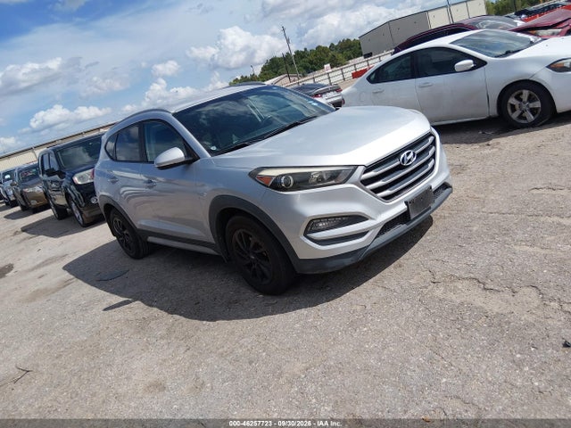 Продажа на аукционе авто 2017 Hyundai Tucson Se Plus, vin: KM8J33A43HU364167, номер лота: 46257723