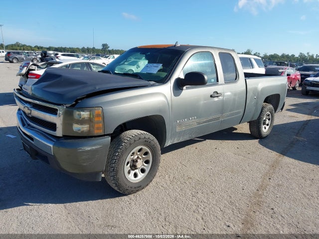 2011 Chevrolet Silverado 1500 Ls მანქანა იყიდება აუქციონზე, vin: 1GCRCREA6BZ395921, აუქციონის ნომერი: 46257988