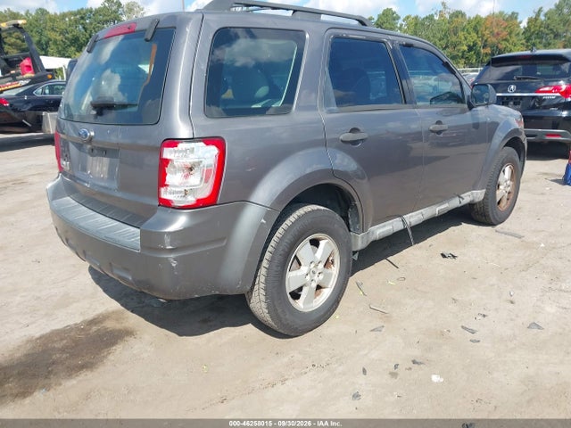 2009 Ford Escape Xls/xls Manual მანქანა იყიდება აუქციონზე, vin: 1FMCU027X9KC47373, აუქციონის ნომერი: 46258015