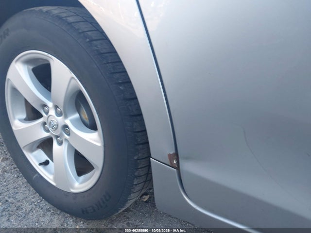 2014 Toyota Sienna Le V6 8 Passenger მანქანა იყიდება აუქციონზე, vin: 5TDKK3DC5ES524774, აუქციონის ნომერი: 46258050