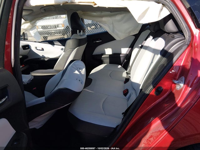 46258097 :رقم المزاد ، JTDKARFU1G3523654 vin ، 2016 Toyota Prius Three Touring مزاد بيع