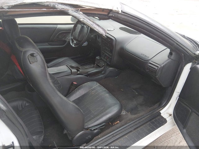 Продажа на аукционе авто 2002 Chevrolet Camaro, vin: 2G1FP32K922158367, номер лота: 46258100