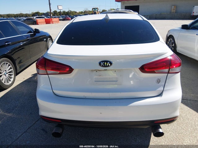46258164 :رقم المزاد ، 3KPFN4A83HE005459 vin ، 2017 Kia Forte Ex مزاد بيع