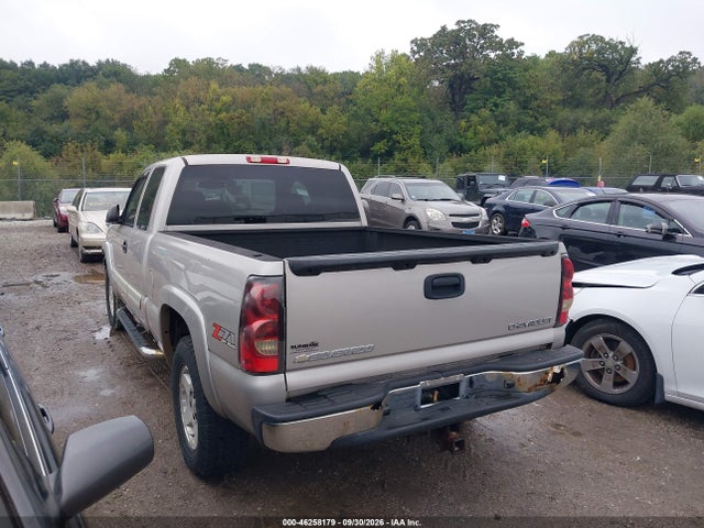 Продажа на аукционе авто 2005 Chevrolet Silverado 1500 Ls, vin: 1GCEK19T85E203294, номер лота: 46258179