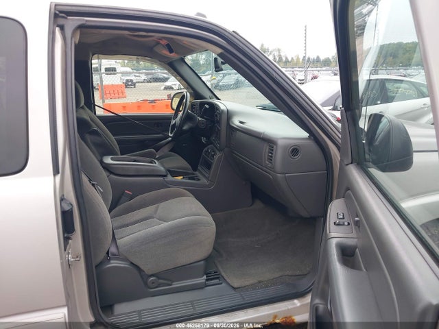 Продажа на аукционе авто 2005 Chevrolet Silverado 1500 Ls, vin: 1GCEK19T85E203294, номер лота: 46258179