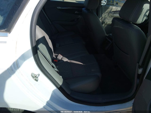 2015 Chevrolet Impala 2lt მანქანა იყიდება აუქციონზე, vin: 1G1125S35FU143992, აუქციონის ნომერი: 46258227