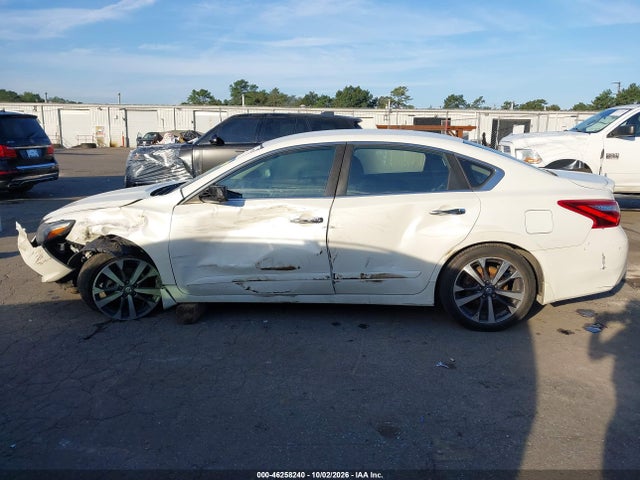 46258240 :رقم المزاد ، 1N4AL3AP8GN334742 vin ، 2016 Nissan Altima 2.5 Sr مزاد بيع