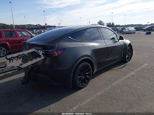 2023 Tesla Model Y Awd/long Range Dual Motor All-wheel Drive მანქანა იყიდება აუქციონზე, vin: 7SAYGDEE7PA024995, აუქციონის ნომერი: 46258288