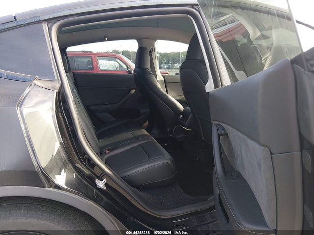 2023 Tesla Model Y Awd/long Range Dual Motor All-wheel Drive მანქანა იყიდება აუქციონზე, vin: 7SAYGDEE7PA024995, აუქციონის ნომერი: 46258288