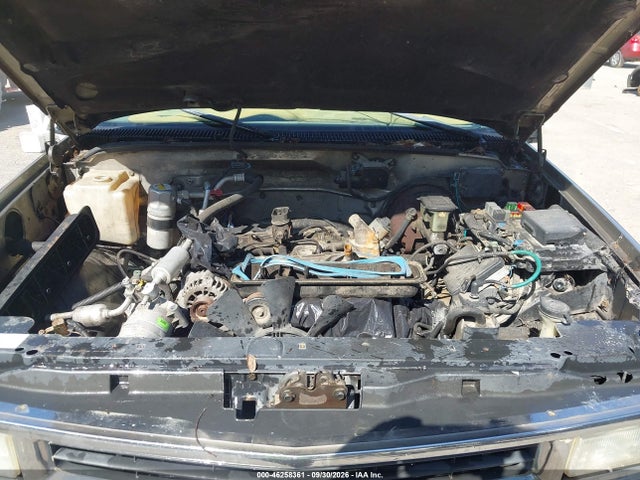 46258361 :رقم المزاد ، 3GNEC16R5WG115195 vin ، 1998 Chevrolet Suburban 1500 مزاد بيع